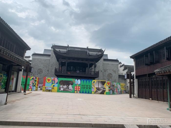 救援受困的萌兔